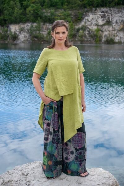 Sommer‑Tunika Onion – 100% Leinen – leicht & luftig mit Tasche – asymmetrisch & bequem – 100% in EU fair produziert – KO...