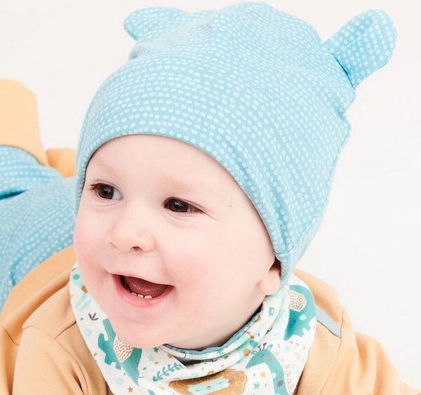 Cheeky Apple Gefütterte Baby-Haube mit Bärenohren aus Bio-Baumwolle "Dotted Lines"