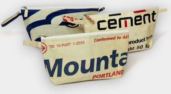 REFISHED fair fashion Täschchen 'MARLIES' - upcycelte Zementsäcke