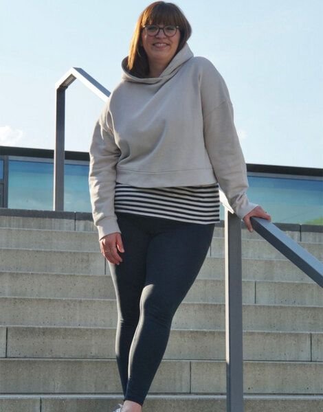 simply love it. Cropped Hoodie aus reiner Bio-Baumwolle