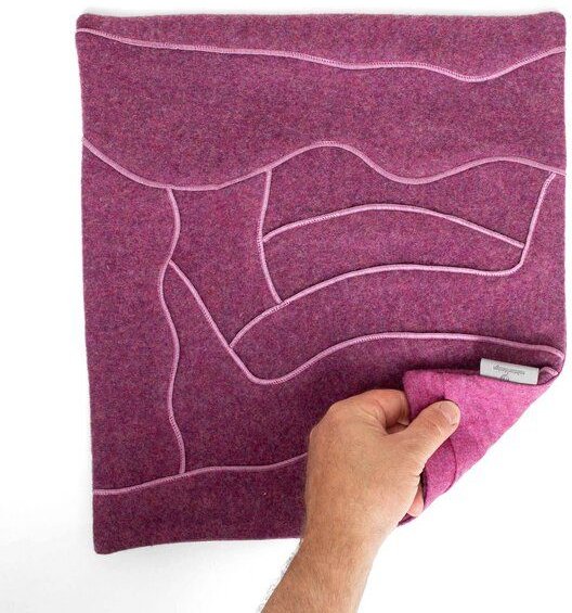 nahtur-design Dekokissen "zero-waste" aus kuscheliger Schurwolle | Unikate