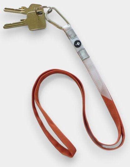 REFISHED fair fashion Schlüsselband 'LANYARD' - upcycelte Fahnen