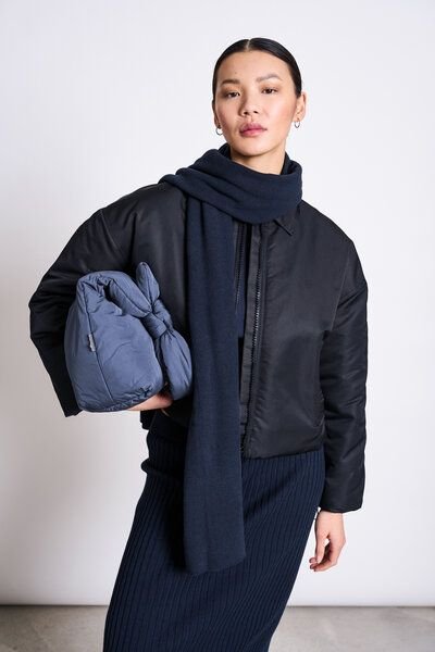 JAN N JUNE Schal ROSS