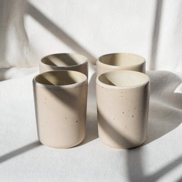 EDDA stoneware Handgemachter Steingut Becher Eelina - Cappuccino Beige (ø 8 x 10 cm, 0,35 L)