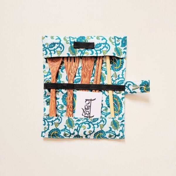 BAGHI Reise Besteckset Coco/Bamboo 6-teilig in Bio-Baumwolltasche