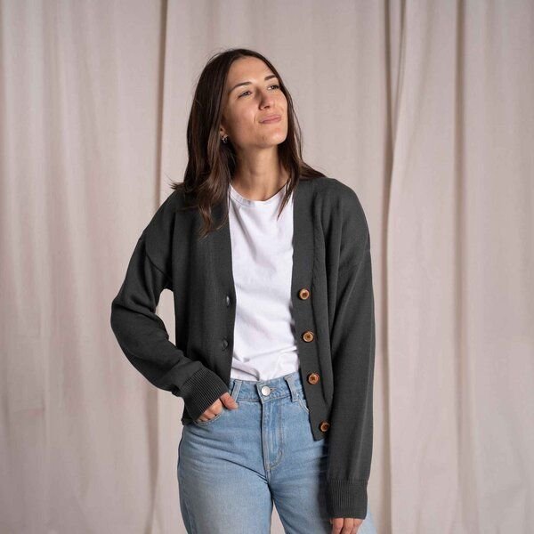 Vresh Clothing Vreia, Kurze Strickjacke aus Biobaumwolle
