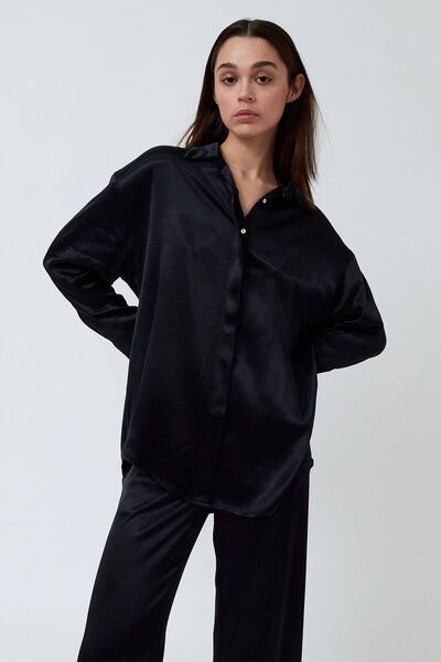 amt.studio "Halt Shirt" edle Tencel Bluse oversized mit versteckter Knopfleiste