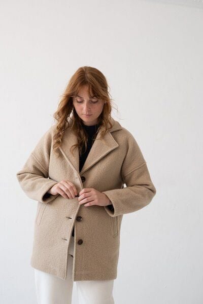 TIRALAHILACHA Tad Chunky Wool Coat