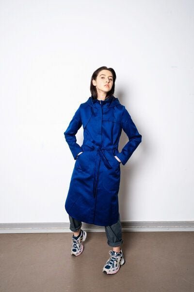 ein garten Studios eleganter Regenmantel aus Bio Baumwolle