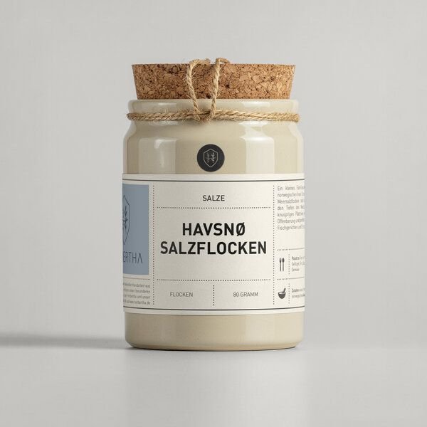 Herbertha Havsnø Salzflocken im Steinzeugtopf