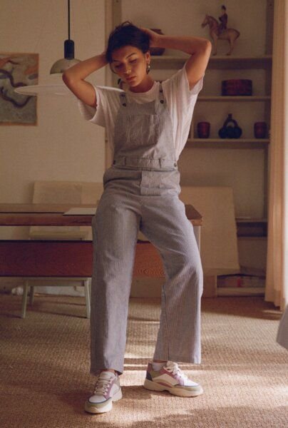 Nénés Latzhose Violaine