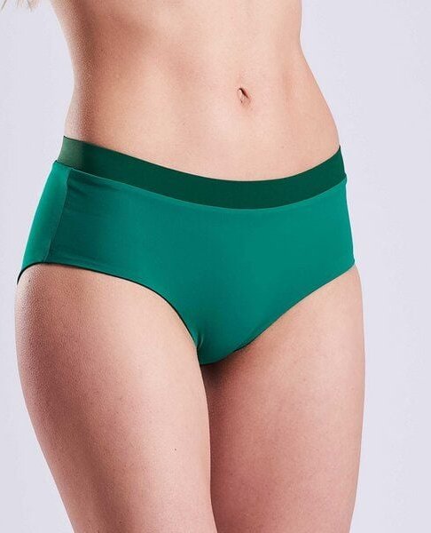 MYMARINI Wendbare Shorts mit Shape-Effect aus ECONYL