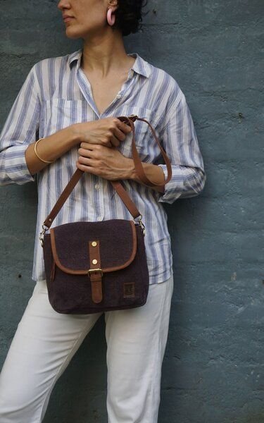 URBAN MEDLEY Crossbody sling BOO