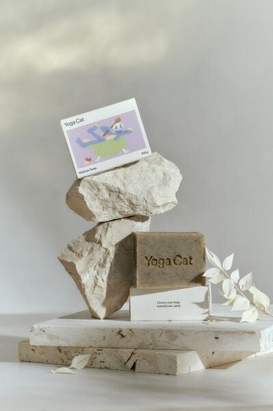 Yoga Cat Melissa Naturseife - YogaCat Melissenseife - Melissa Soap - 100g