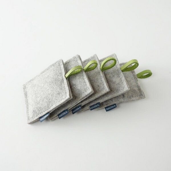 matilda k. manufaktur 5 Duftkissen aus Wollfilz und Leder mit Lavendel gefüllt 'smilla'