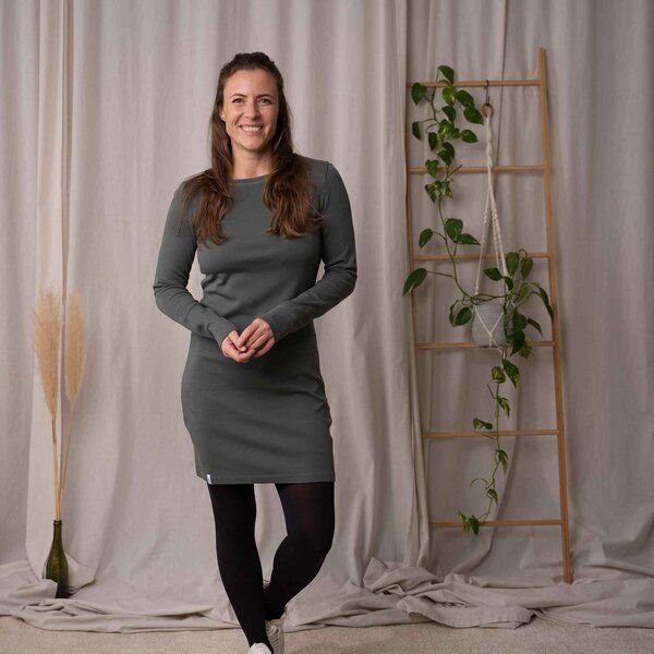 Vresh Clothing Vlora - Langarmkleid aus Biobaumwolle