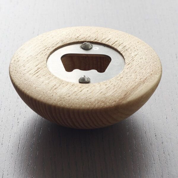 Lajos Varga Flaschenöffner rund Eschenholz handgefertigt