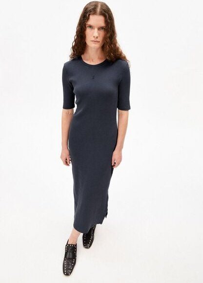 Thumbnail - ARMEDANGELS SEHAARAA GMT DYE Damen Ripp-Jerseykleid aus Bio-Baumwoll Mix