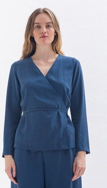 Studio Hertzberg Wickeltop *FRII-DAA* aus Tencel