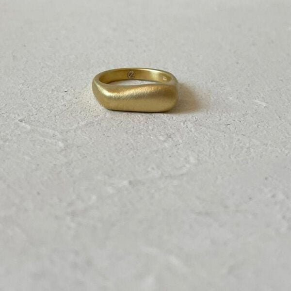 noemvri fashion label organischer Ring small