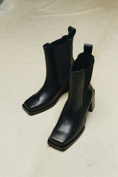 Jutelaune Squared Heel Boots