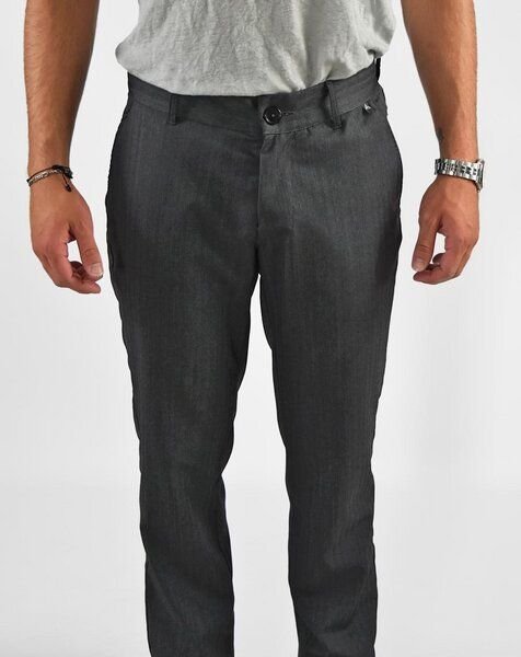 Aatise-Hose aus 100 % recycelter anthrazitfarbener Chevron-Wolle Zaine