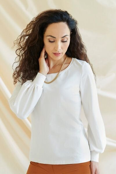 l'amour est bleu Langarmshirt Modell Charlene aus Bio-Baumwolle