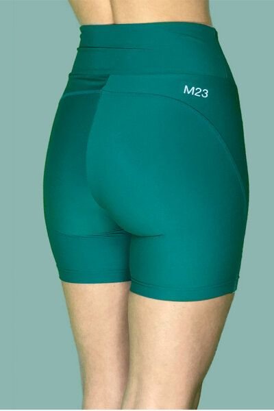 M23 Yoga Radlerhose aus recyceltem Nylon/Elastan, Modell "Sue"