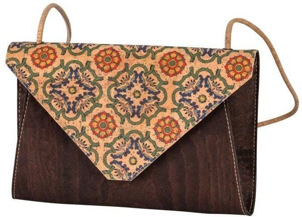 Kork-Deko Kleine braune Kork-Clutch – vegan, mit Magnetverschluss & Reißfachtasche