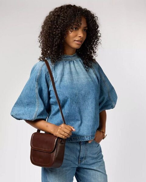 O MY BAG Nina Umhängetasche - Chocolate Classic Leather