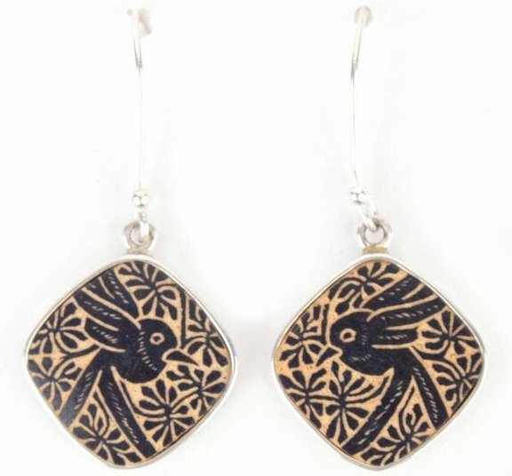 El Puente Ohrringe "Giulia" aus 925er Silber mit graviertem Zierkürbis