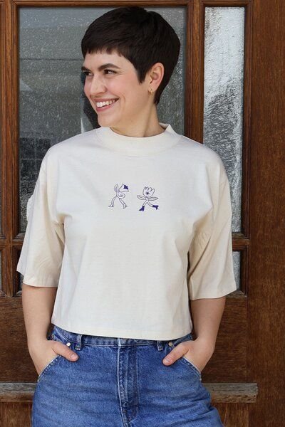 Kultgut Artdesign- Biofair- Flausch-Shirt im Boxistyle / HEY Summer!