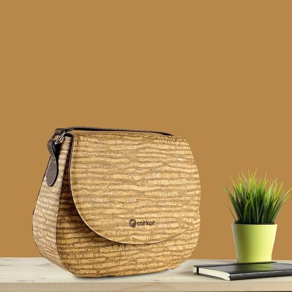 CORKOR SADDLE BAG Kork-Tasche