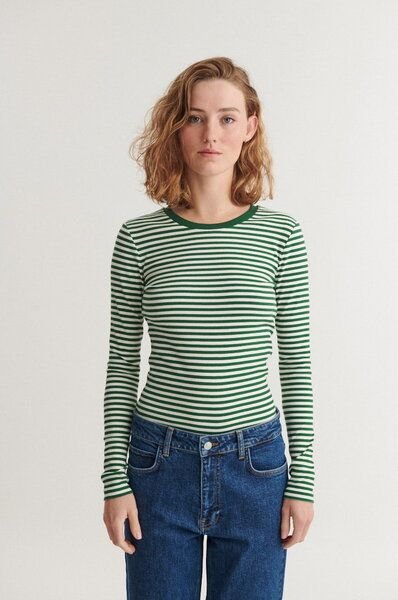 Basic Apparel LUDMILLA Langarmshirt aus Bio-Baumwolle