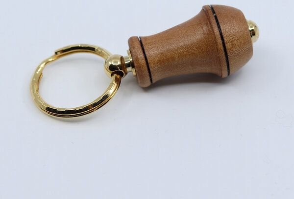 Thumbnail - Lajos Varga Schlüsselanhänger Nussbaum