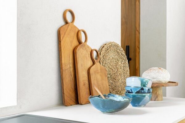 Originalhome Schneidebrett aus Altteakholz, Fem L – beidseitig nutzbar, natürlich geölt & klimaneutral.