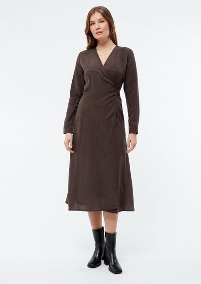 Givn Berlin Wickelkleid GBVIRGINIA aus TENCEL mit Peach-Effekt