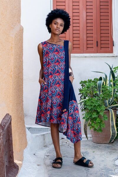 Sommerkleid Summertime – A-Linie aus Viskose – Träger asymmetrisch mit Taschen – 100% in EU fair produziert – KOKOworld