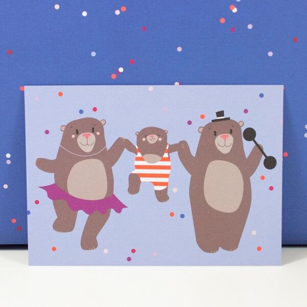 Bow & Hummingbird Postkarte Bärenfamilie