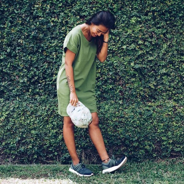 The Driftwood Tales Weit geschnittenes Baumwoll-/Leinenkleid mit zwei Seitentaschen