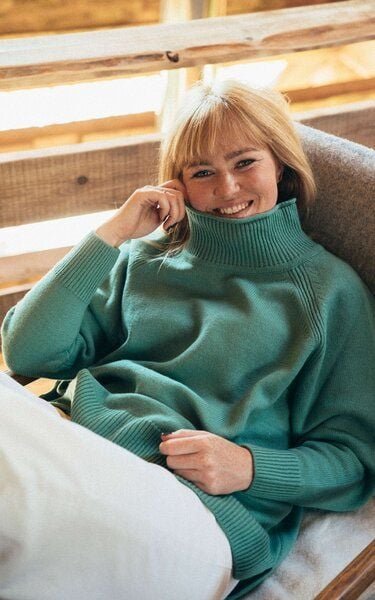 Kopyto IRBIS - Damen Rollkragenpullover Stickpullover 100% Merinowolle