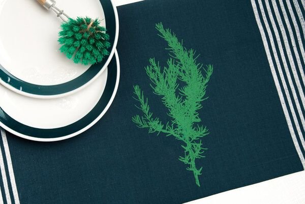 Hirschkind Bio- & Fair-Trade-Geschirrtuch 'Rosmarin' petrol