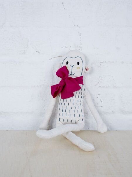 Jyoti - Fair Works Bio-Baumwoll Kuscheltier Affe Alfred weiß bestickt