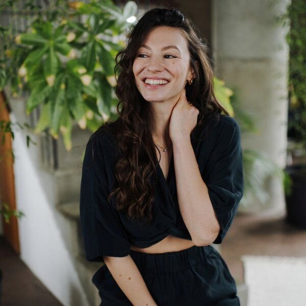 NORDLICHT Damen Knoten Crop Top Merit aus 100% Tencel