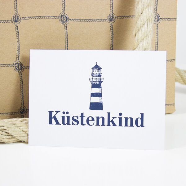 Thumbnail - Bow & Hummingbird Postkarte Küstenkind