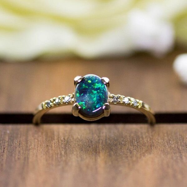 Spirit of Island Gold Ring | Schwarzer Opal Wellenreiter