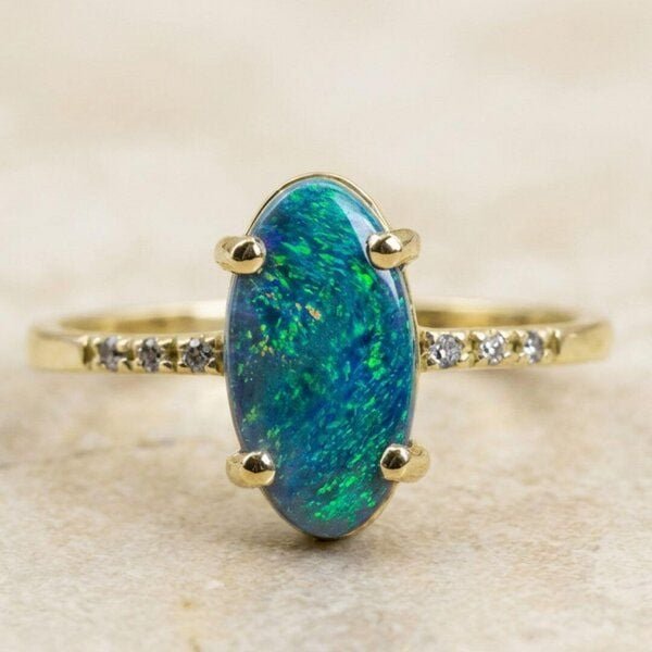 Spirit of Island Gold Ring | Schwarzer Opal Nordlicht