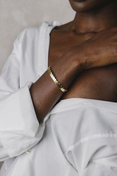 Jyoti - Fair Works Armreif Gulaabee