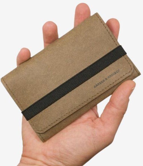 ANDERS & KOMISCH Geldbörse mittelgroß Braun - Übersichtlich.Leicht.Vegan - A&K KOMPAKT