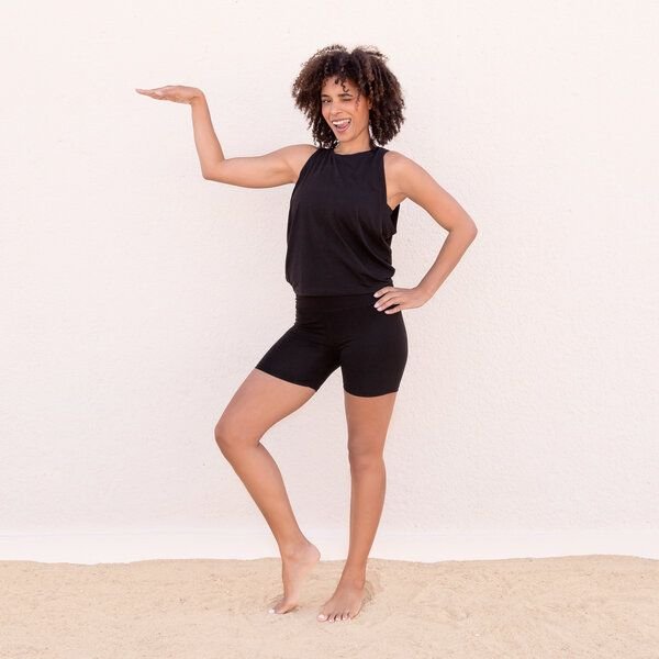 Jaya MADITA - Damen - luftiges Top mit offenem Rücken aus Tencel-Baumwoll-Mix